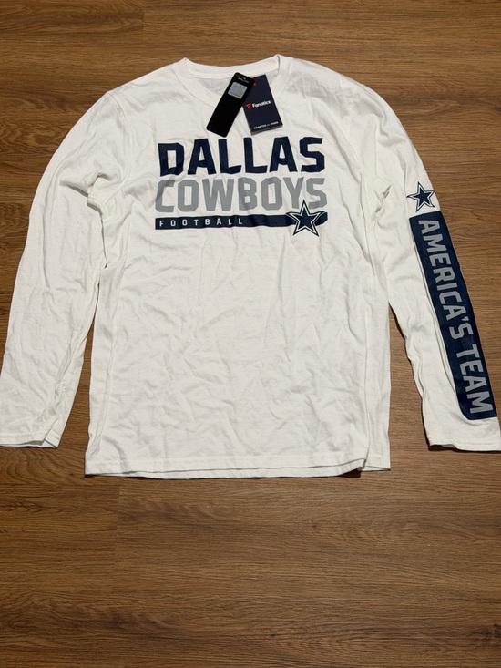 Fanatics Other - Dallas Cowboys White Long Sleeve Tee - 'America's Team' Sleeve Print